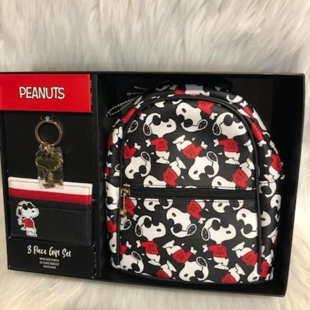 Peanuts Snoopy 3 Piece Gift Set